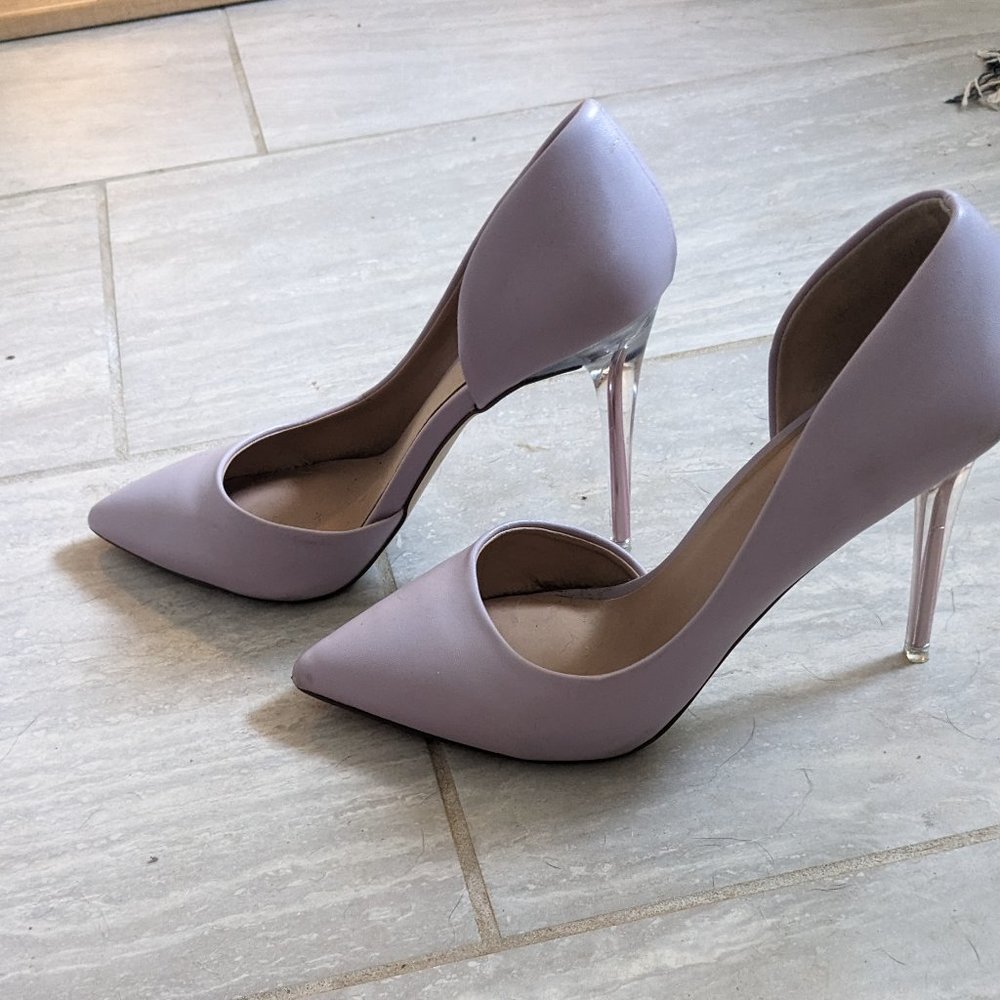 Spring Pumps